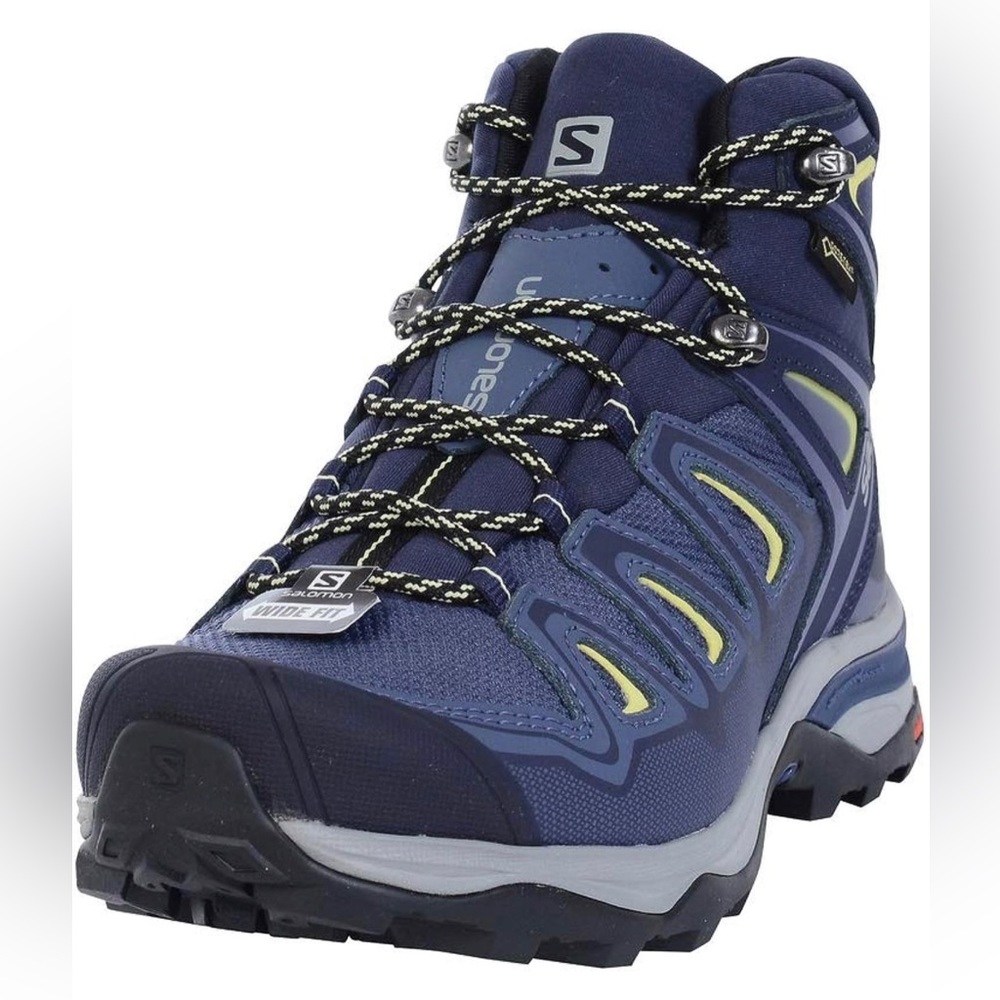 Salomon Women’s X Ultra 3 Mid Gore-tex Hiking Boots
